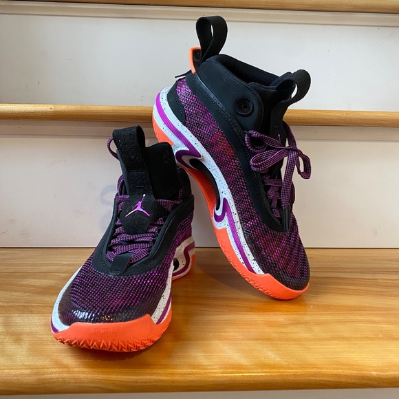 Nike Air Jordan 36 - Picture 2 of 5